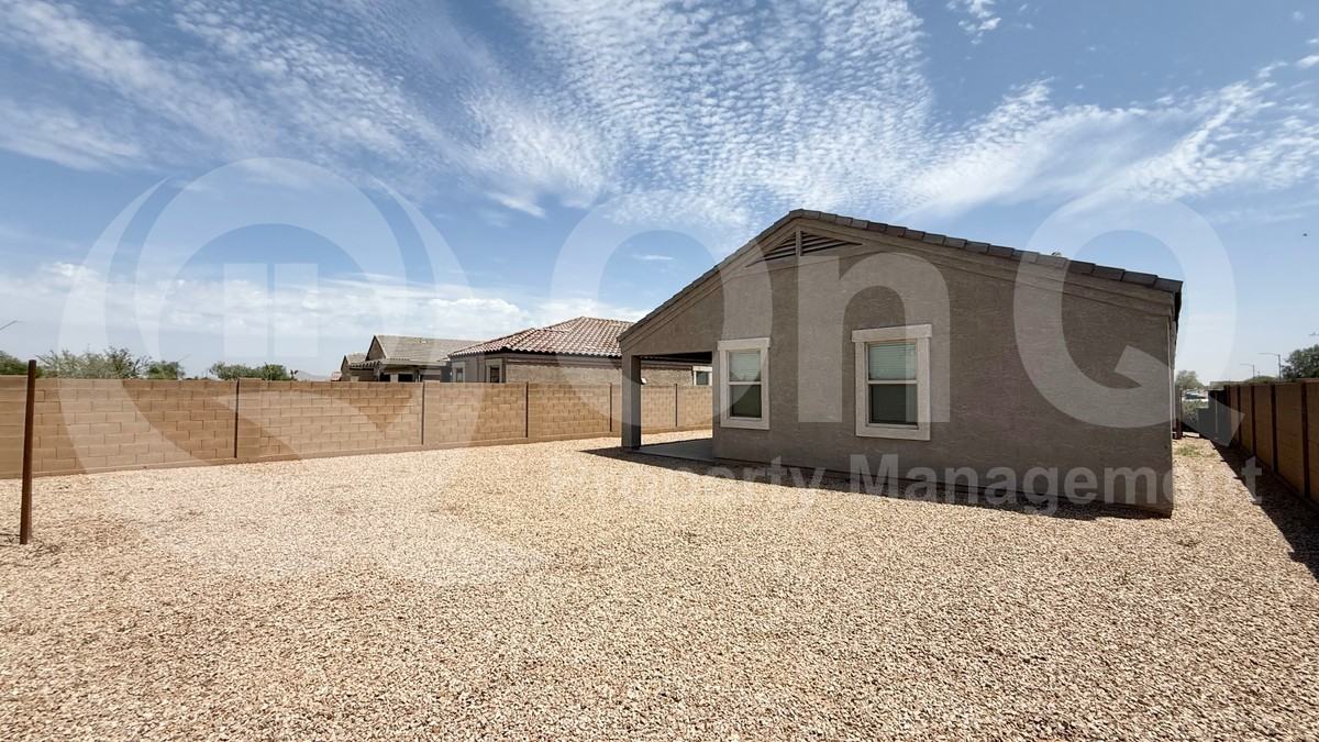 1645 N Westfall Trl - Photo 4 of 35