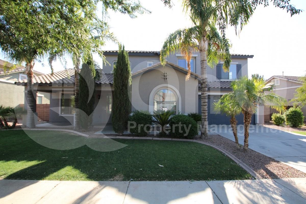 19620 S 189th St - Photo 2 of 30