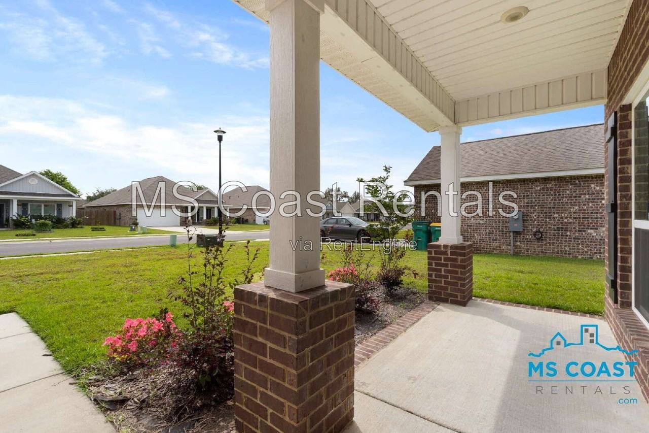 7313 Shearwater Way - Photo 3 of 27