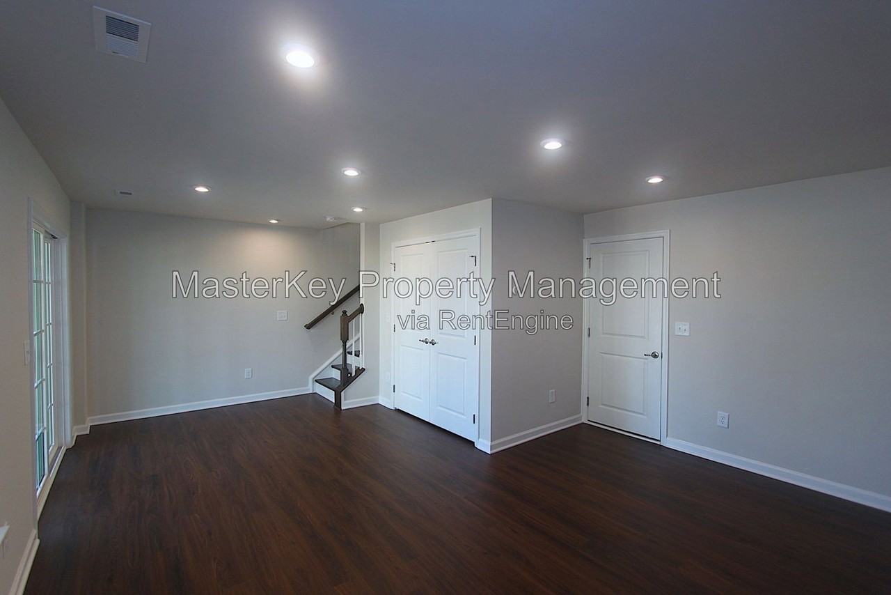 1160 Platform Dr - Photo 2 of 23