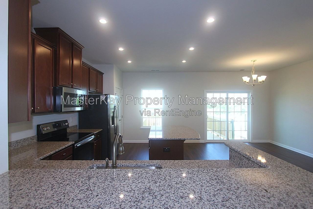 1160 Platform Dr - Photo 7 of 23