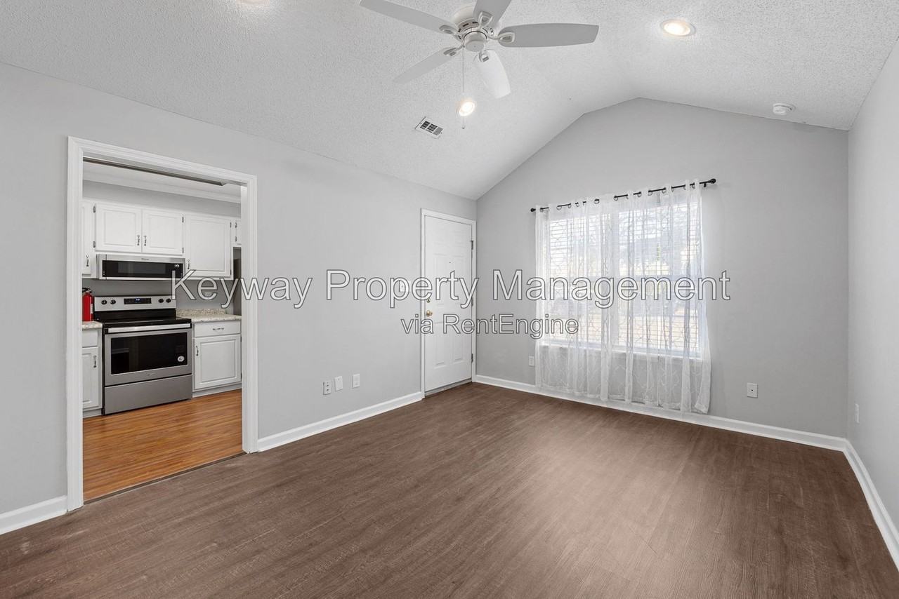 18 Fowkewood Ct - Photo 5 of 23