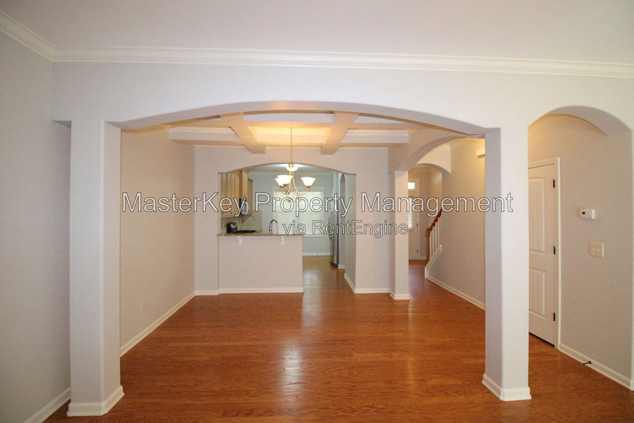 533 Matheson Pl - Photo 5 of 20