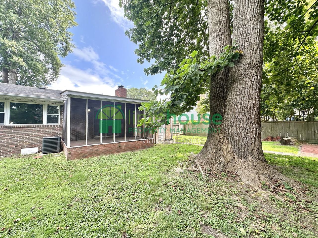 417 Lynn Shores Dr