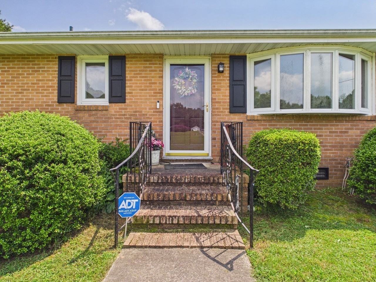 11625 Reedy Branch Rd - Photo 5 of 44