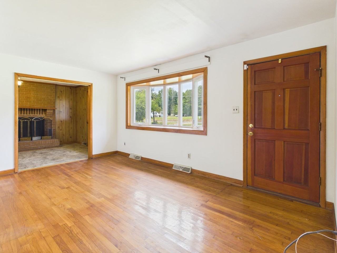 11625 Reedy Branch Rd - Photo 7 of 44