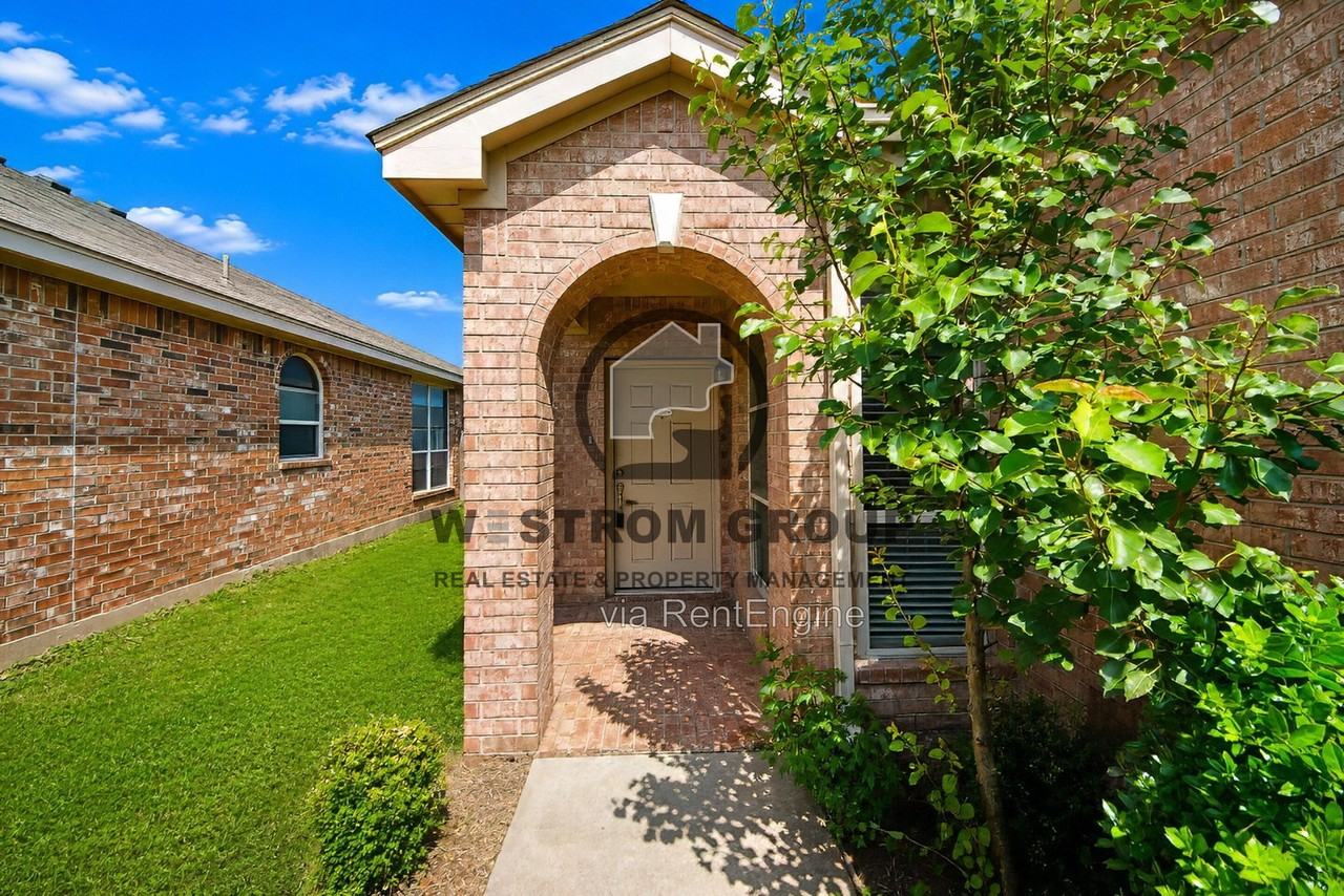 4552 Rush River Trl - Photo 4 of 32
