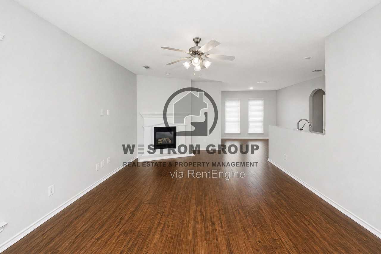 4552 Rush River Trl - Photo 5 of 32