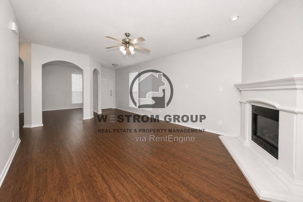 4552 Rush River Trl - Photo 6 of 32