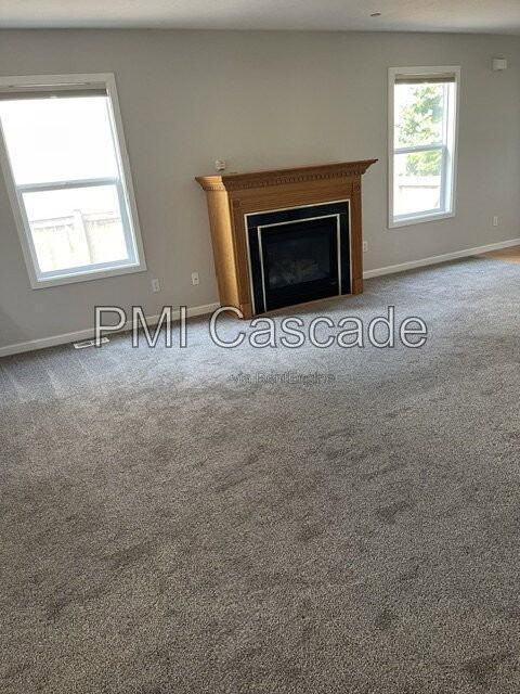 2449 Tolmie Ave - Photo 3 of 22