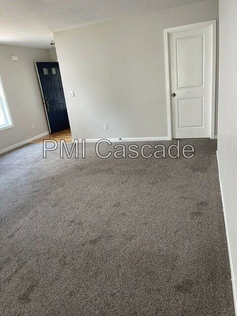 2449 Tolmie Ave - Photo 7 of 22