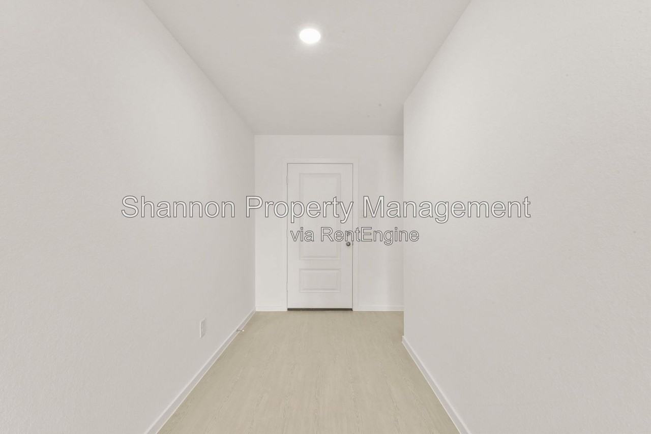 12403 Mountain Daisy Rd - Photo 6 of 28