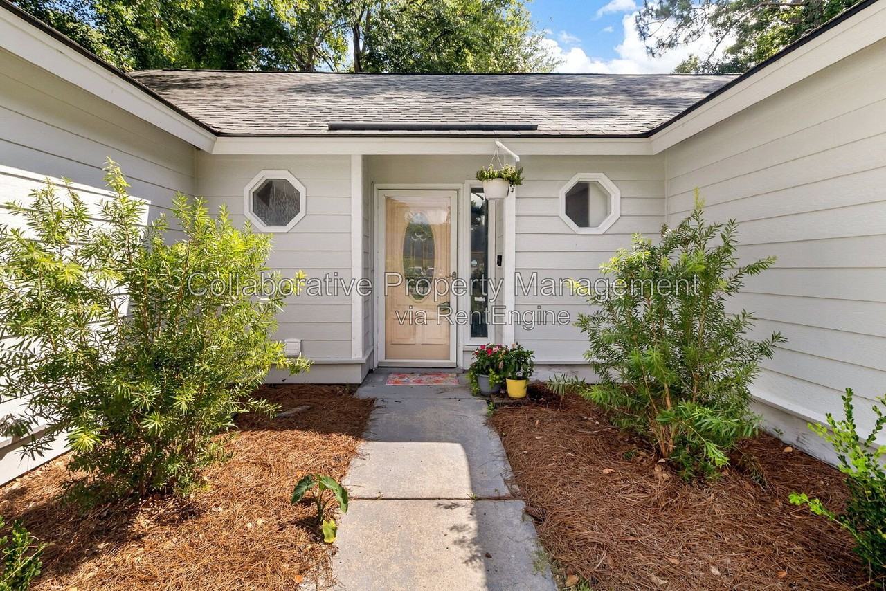 6 English Saddle Ct - Photo 2 of 24