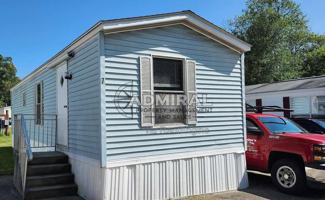 featured image of 7 Otis Ln