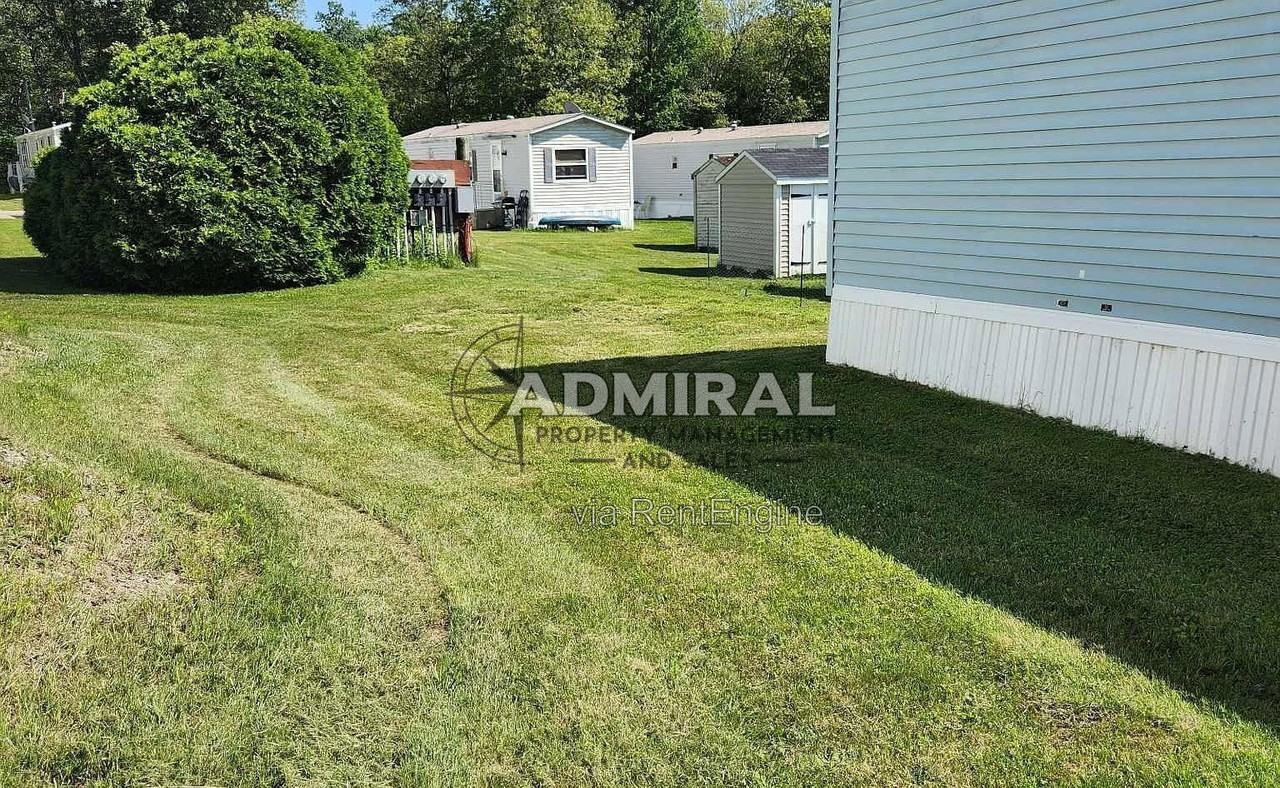 7 Otis Ln - Photo 2 of 9