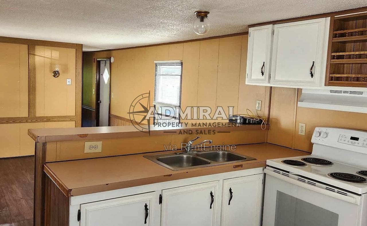 7 Otis Ln - Photo 7 of 9