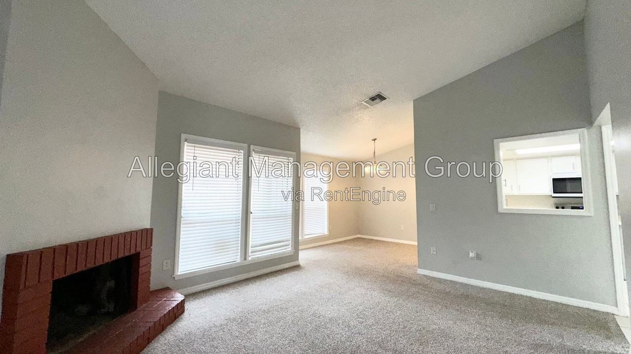 655 Trinidad Ct #655 - Photo 4 of 26