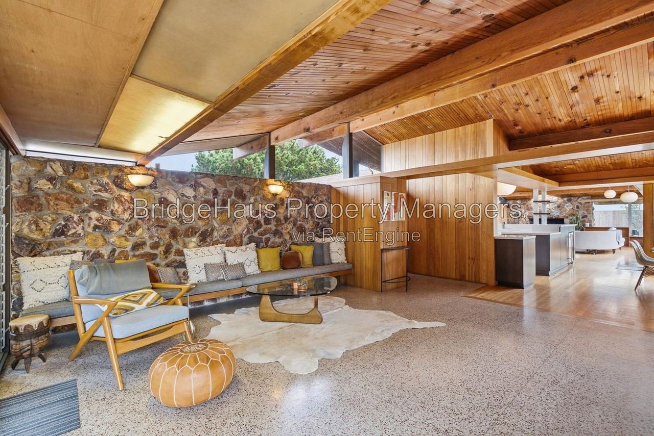 1541 Garrison Pl - Photo 7 of 50