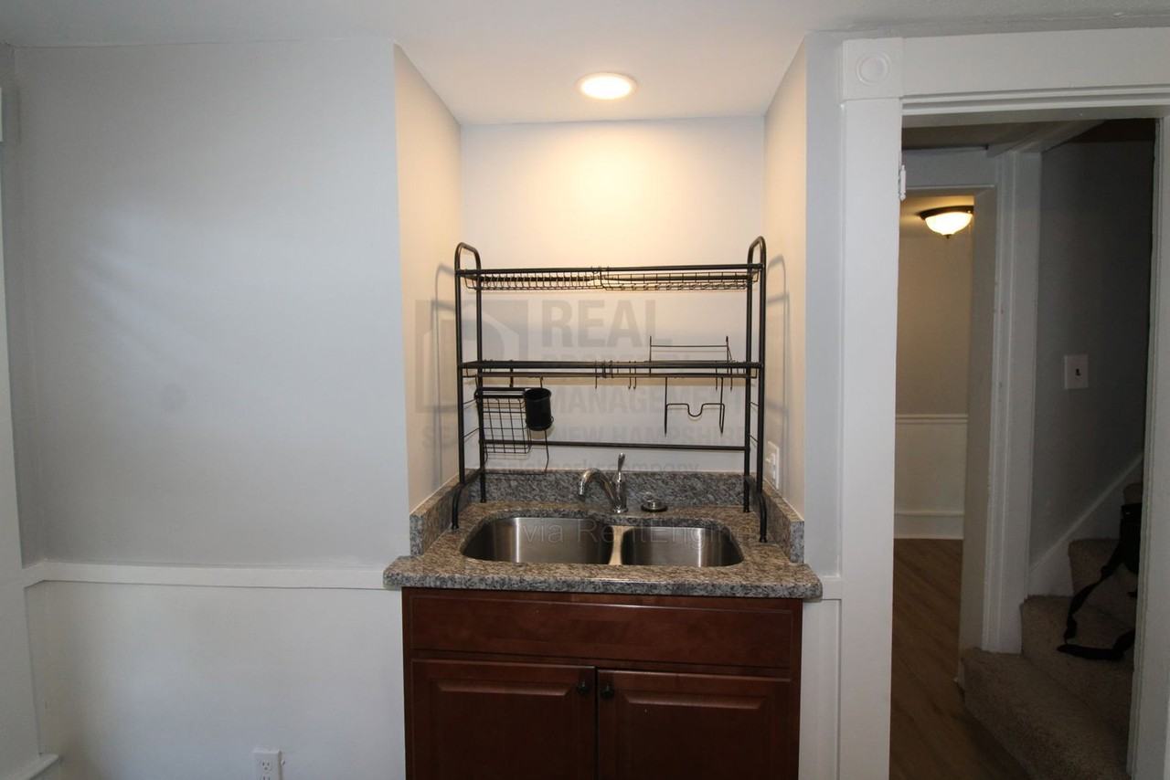 4 6th St #2-2 - Photo 3 of 19