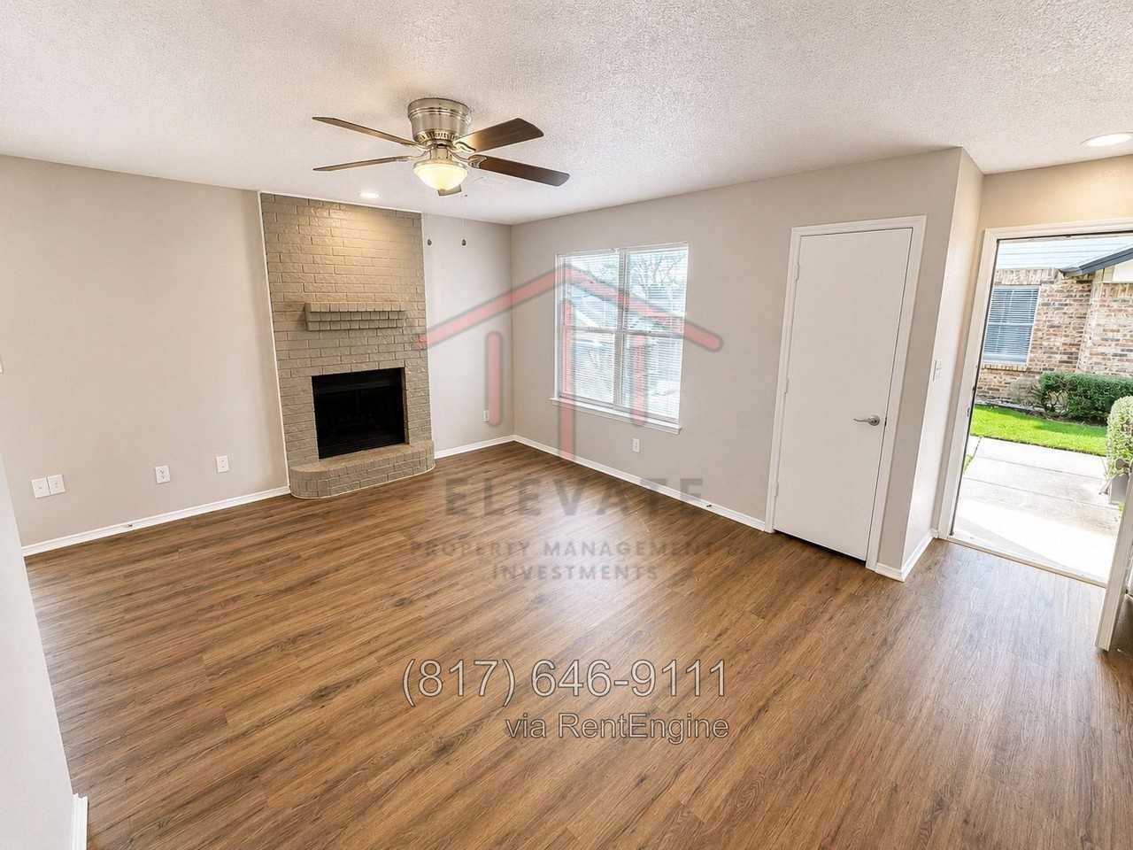 5912 Holiday Ln #B - Photo 3 of 20