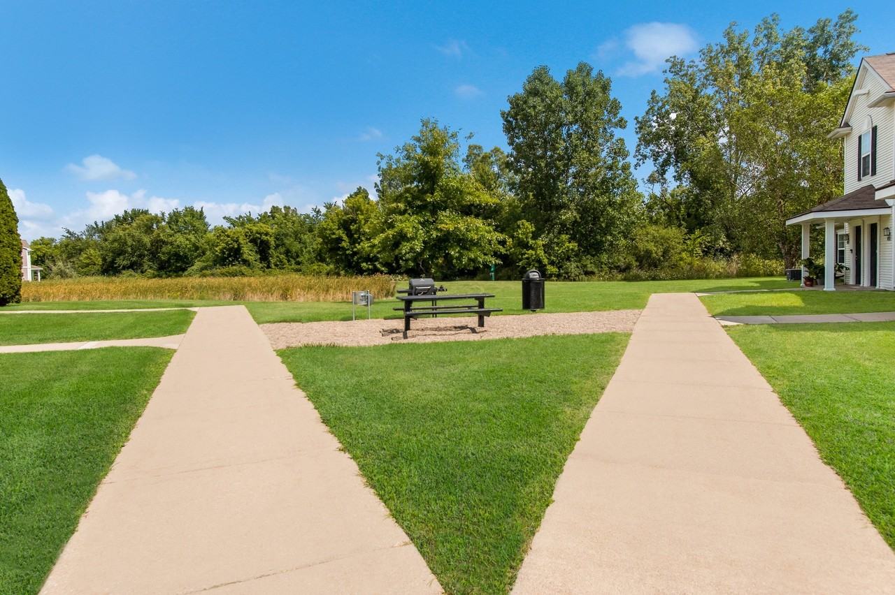 The Landings on East Hill - Photo 7 of 21