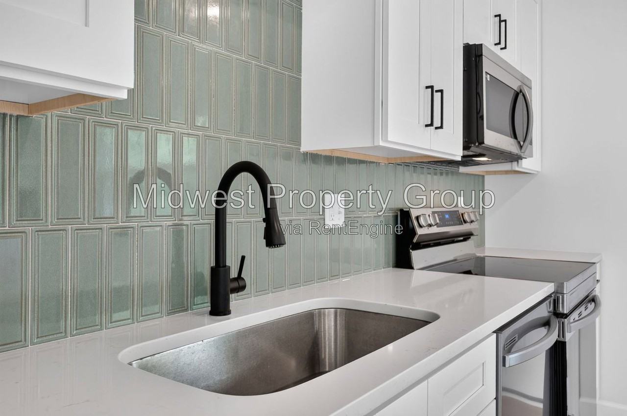 13 S Perry Cir - Photo 5 of 42