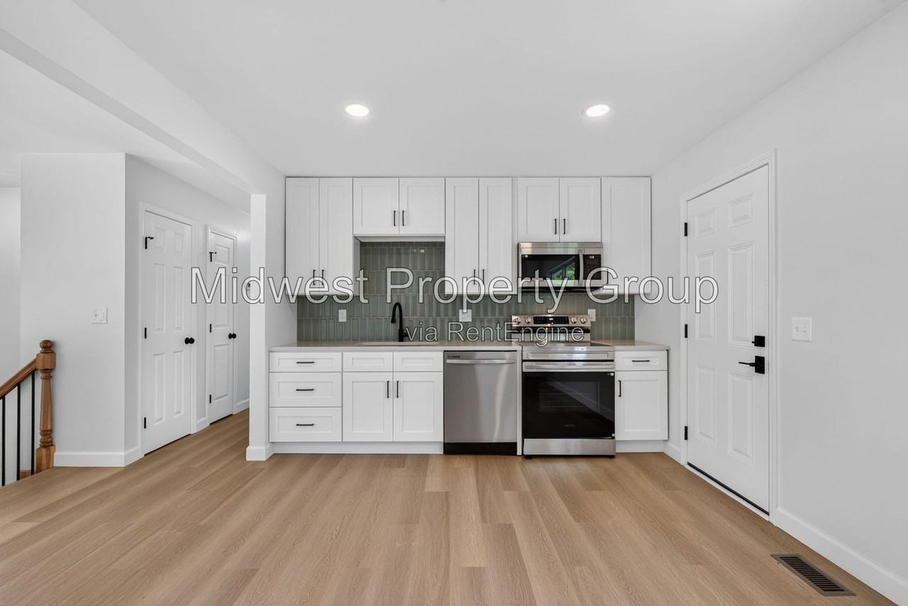 13 S Perry Cir - Photo 7 of 42