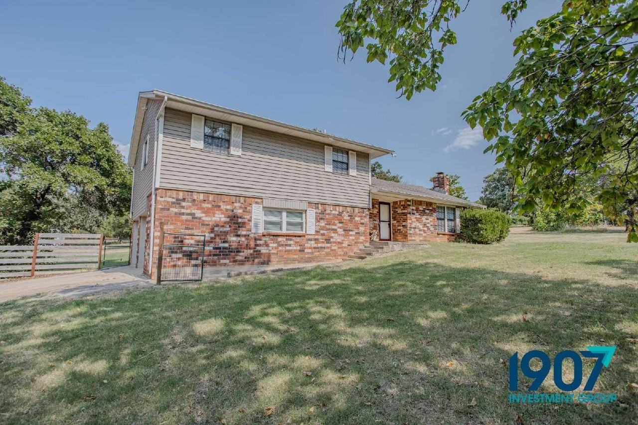 15008 Ken Rd - Photo 3 of 30