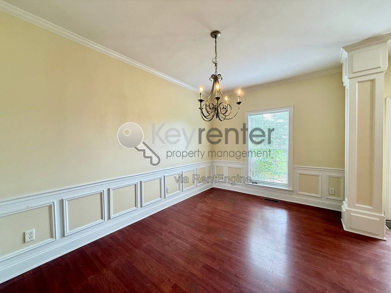 7005 Tyner Rd - Photo 4 of 18