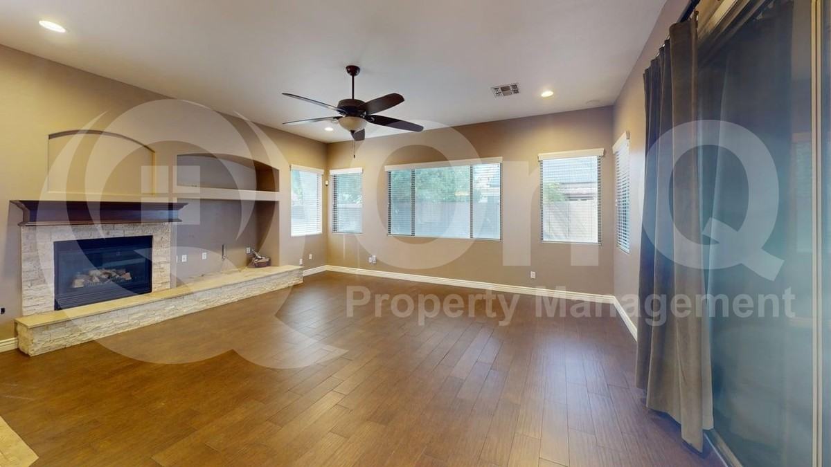 9648 E Lobo Ave - Photo 6 of 30