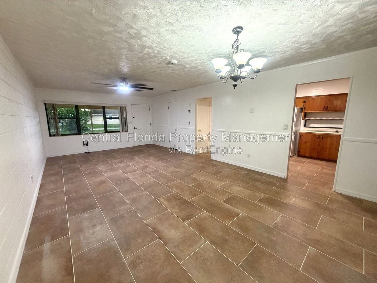 2615 Grove Ave - Photo 4 of 21