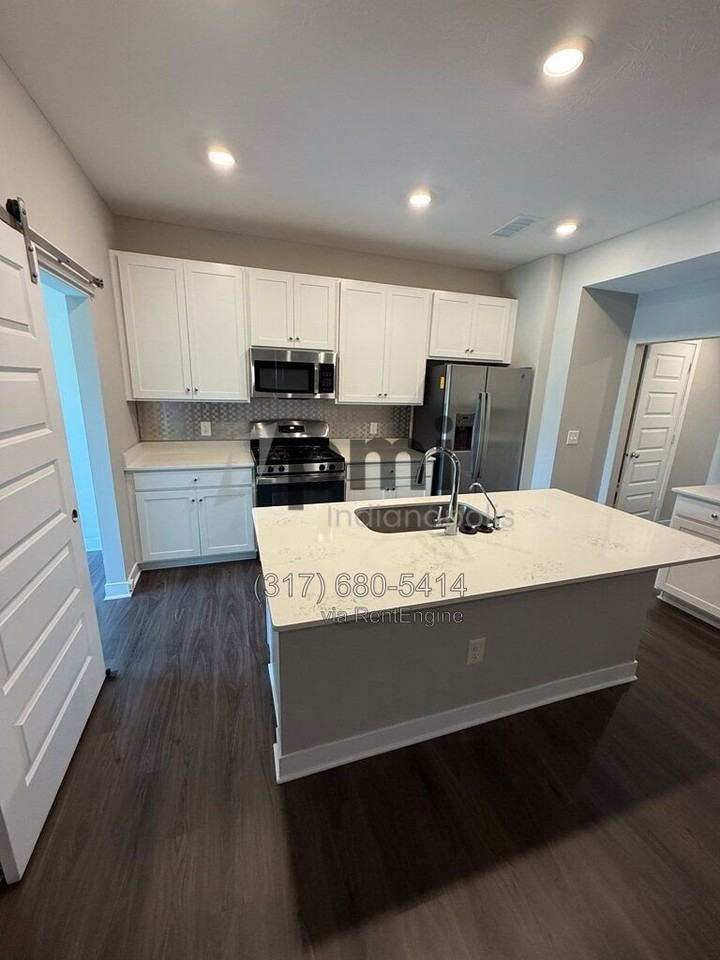 1225 Langham St - Photo 3 of 14