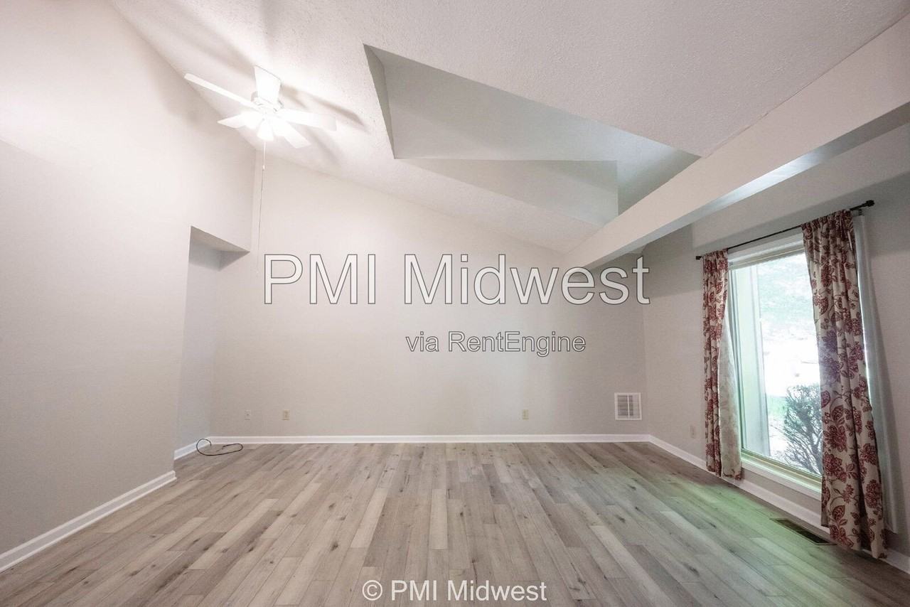 100 E King St - Photo 6 of 24