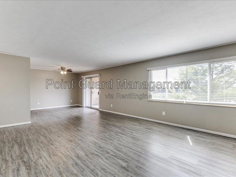 1945 N Porter Ave #260 - Photo 4 of 40