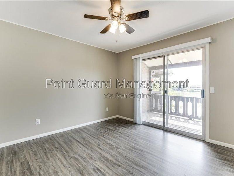 1945 N Porter Ave #260 - Photo 7 of 40