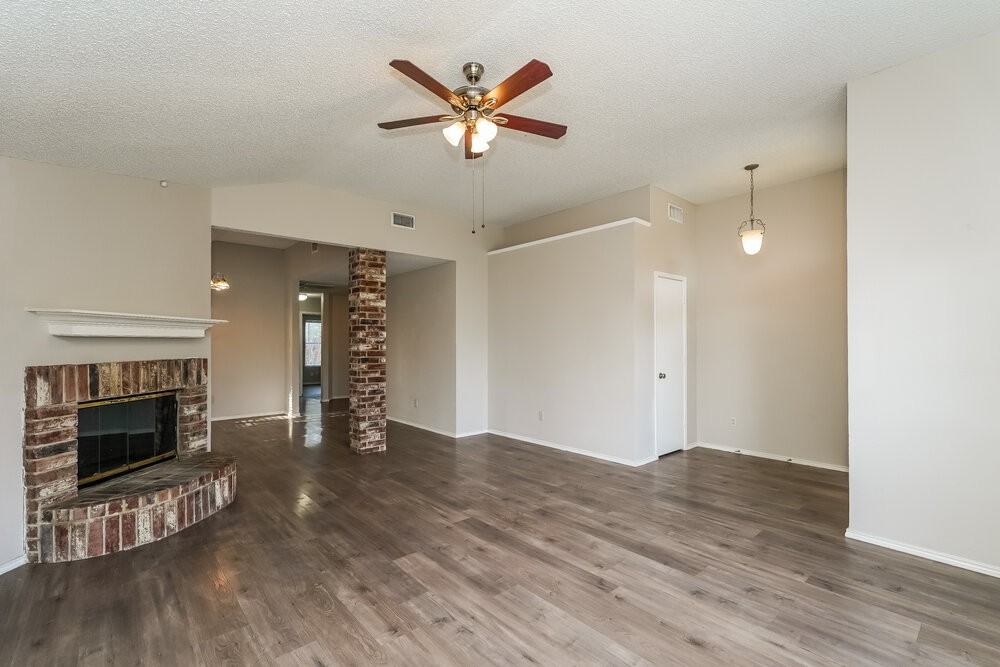 7900 Flowertree Ct - Photo 5 of 16