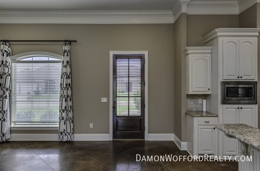 114 Lennox Pl - Photo 6 of 48