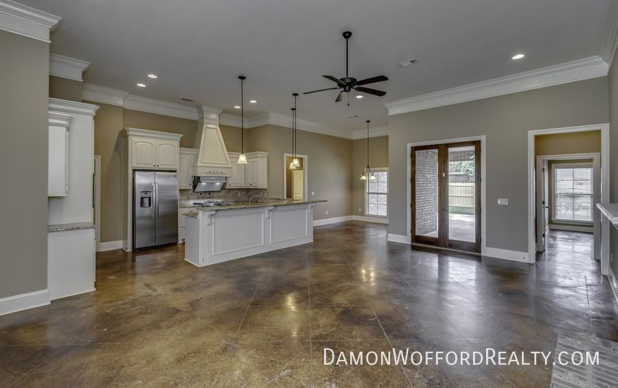 114 Lennox Pl - Photo 7 of 48