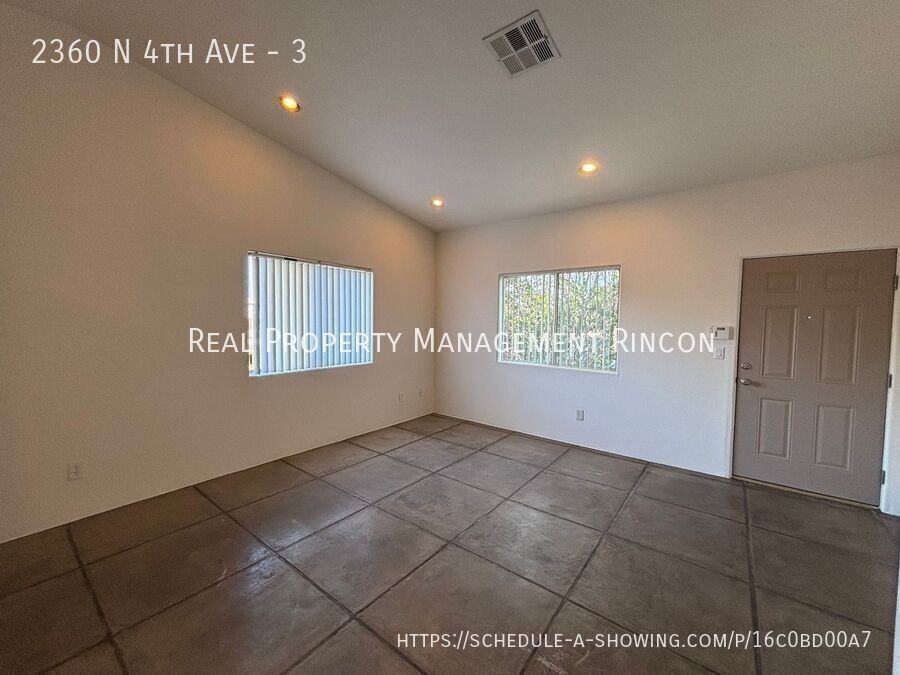 2360 N 4th Ave #3 - Photo 4 of 15