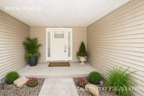 15917 W 153rd St - Photo 2 of 6