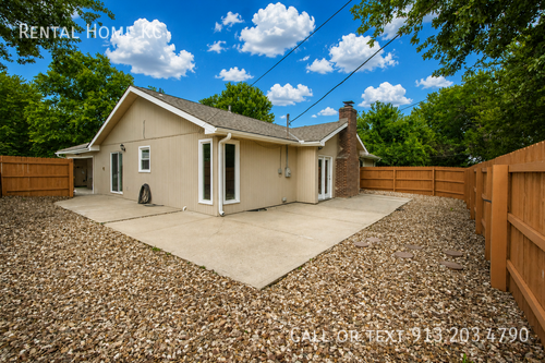 15917 W 153rd St - Photo 4 of 6