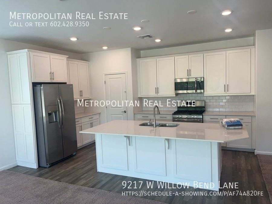 9217 W Willow Bend Ln - Photo 7 of 36