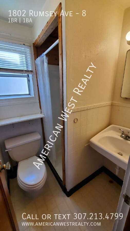 1802 Rumsey Ave #8 - Photo 3 of 4
