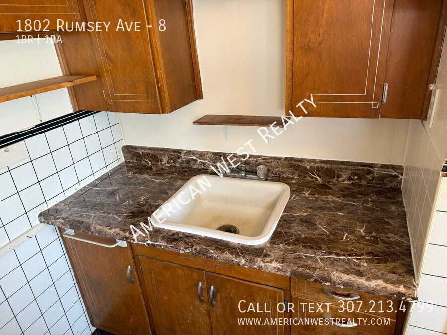 1802 Rumsey Ave #8 - Photo 4 of 4