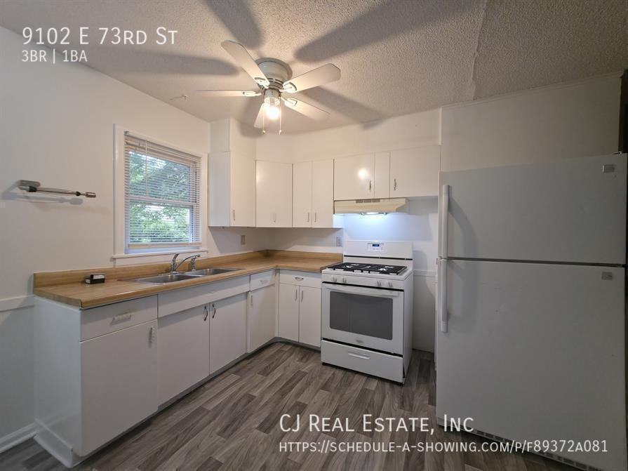 9102 E 73rd St - Photo 5 of 11