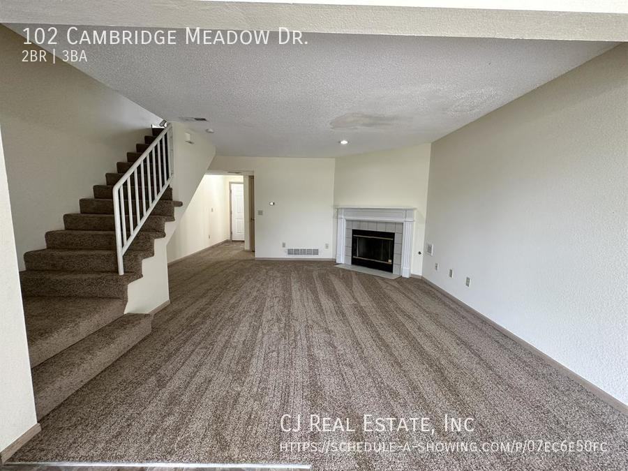 102 Cambridge Meadows Dr - Photo 3 of 9