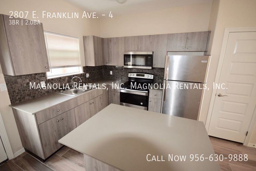 2807 E Franklin Ave #4 - Photo 5 of 14