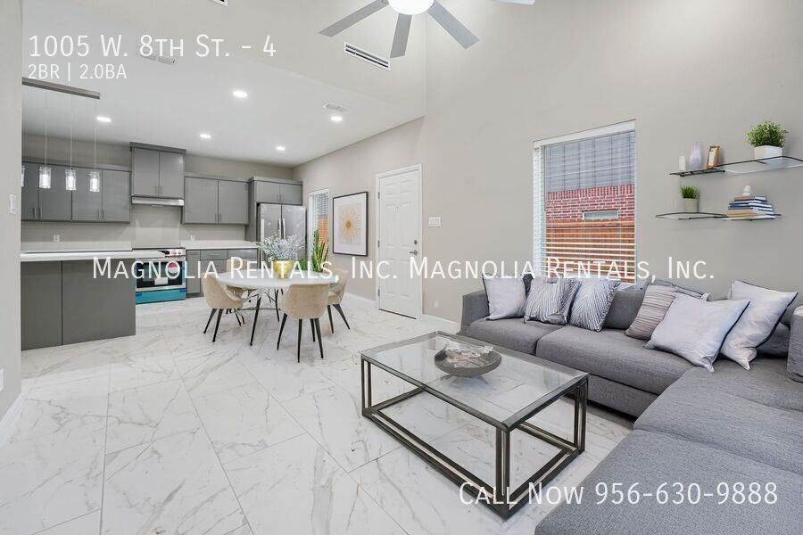 1005 W 8th St #4 - Photo 7 of 20