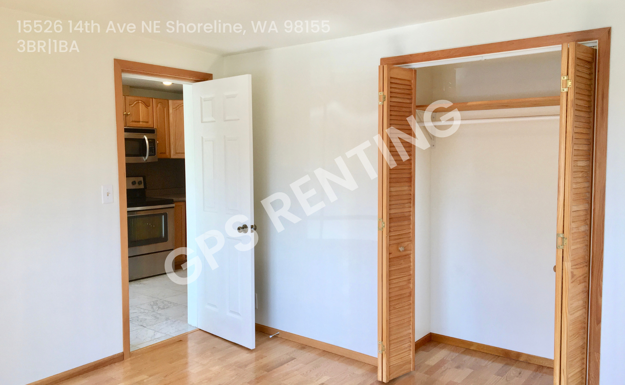 15526 14th Ave Ne - Photo 7 of 16