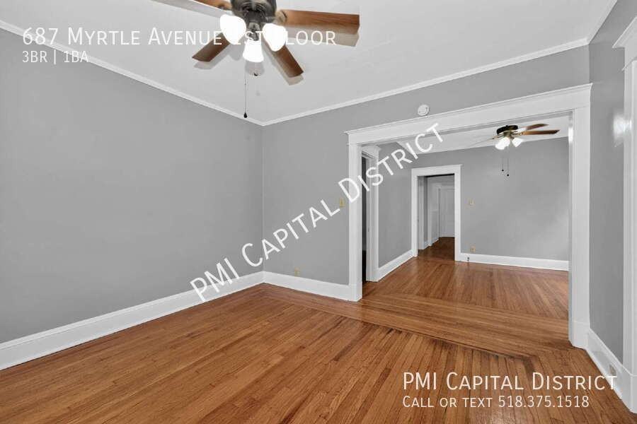 687 Myrtle Ave 1st Fl - Photo 3 of 26